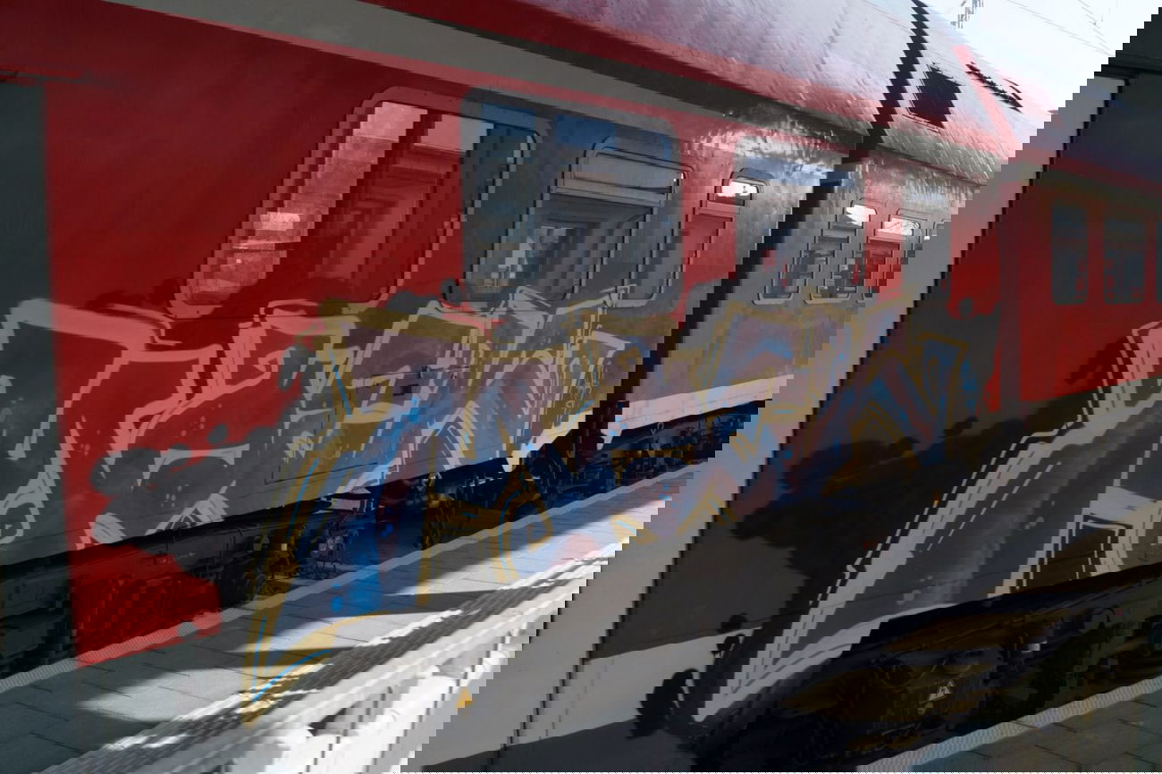 Graffiti Train in Leipzig - Photo by nichtmoek - MOEK, TRK (2015)