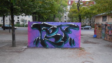 Graffiti Wall in Potsdam - Photo by niemand - let, crew (2013)