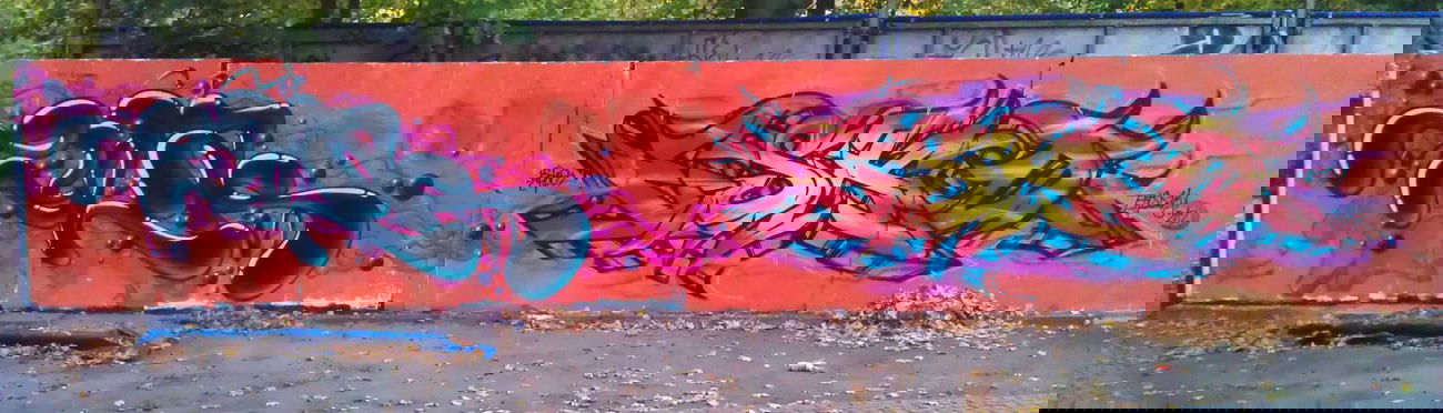 Graffiti Wall - Photo by niemand - esko, silas (2012)