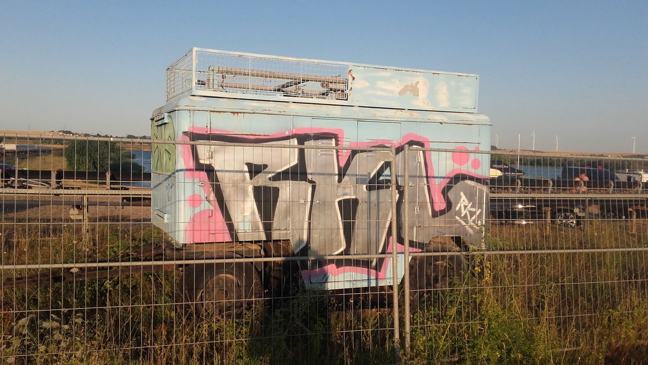 Graffiti Bombing - Photo by nik