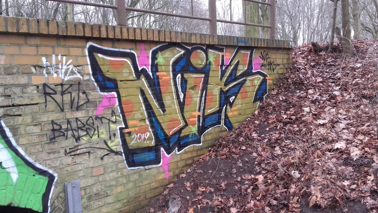 Graffiti Wall in Berlin - Photo by nik - rkl, nik, berlin (2019)