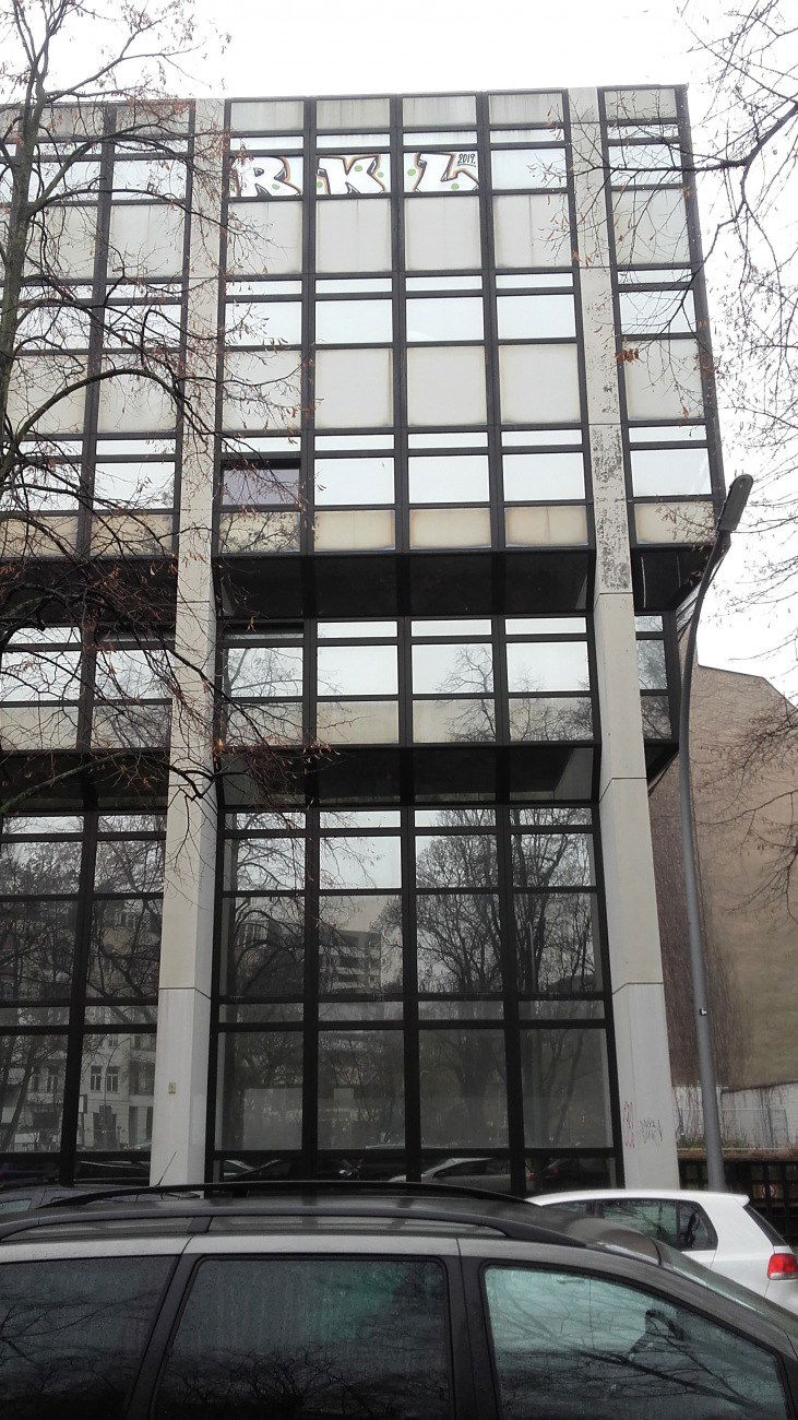 Graffiti Wall - Photo by nik - berlin, rkl, 2019 (2019)