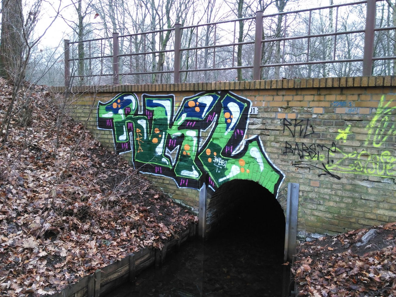 Graffiti Wall - Photo by nik - aktuell, rkl, nik (2018)