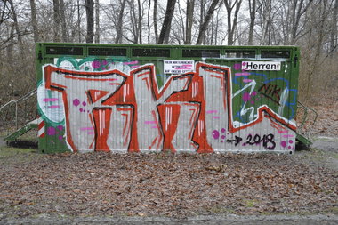 Graffiti Wall in Berlin mitte - Photo by nik - rkl, berlin, nik (2018)
