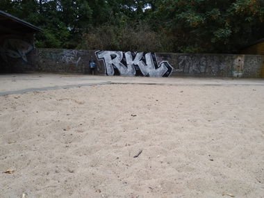 Graffiti Wall in Berlin - Photo by nik (2018)