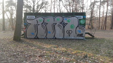 Graffiti Wall in Berlin - Photo by nik - rkl, tosk, forest (2018)