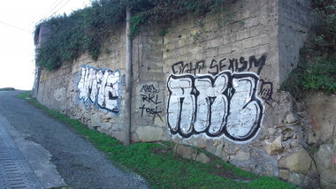 Graffiti Wall in Cedofeita - Photo by nik - rkl, porto, nik (2017)