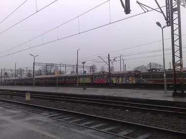 Graffiti Train in Makowiec - Photo by nike1984 - Juice, Seko, Tusto (2009)