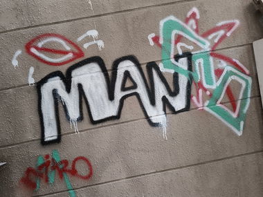 Graffiti Wall - Photo by nikoM