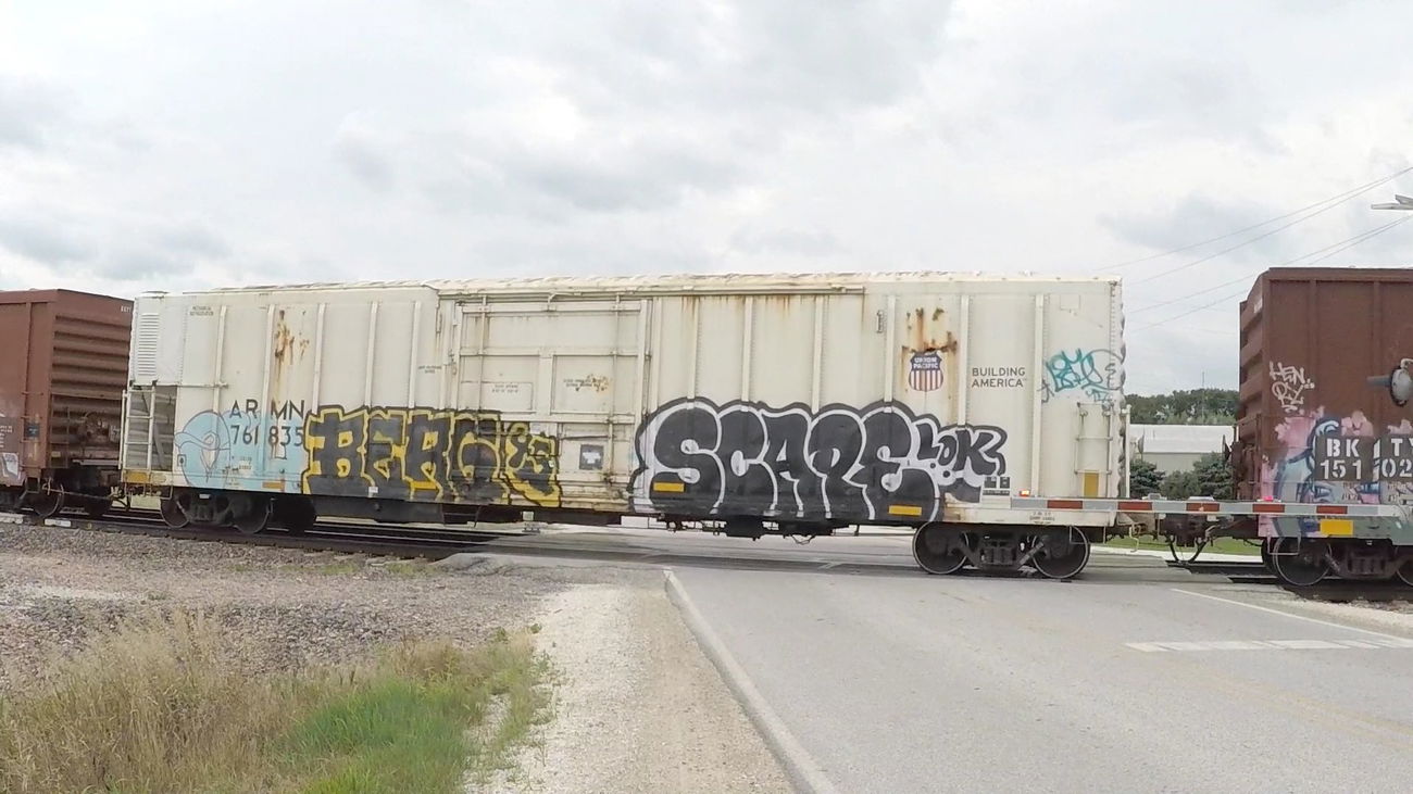 Graffiti Train in United States - Photo by ninedos - iowa