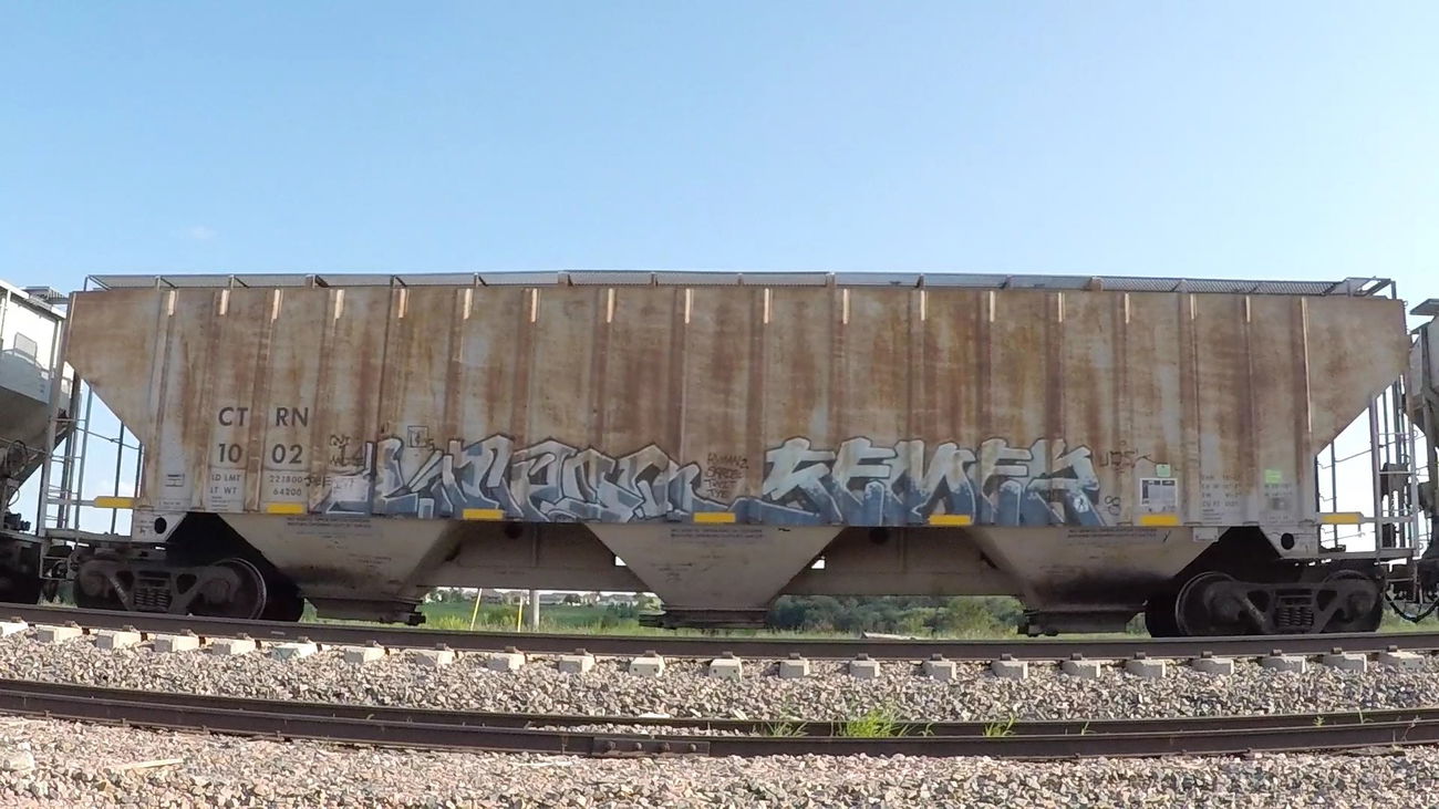 Graffiti Train in United States - Photo by ninedos - iowa