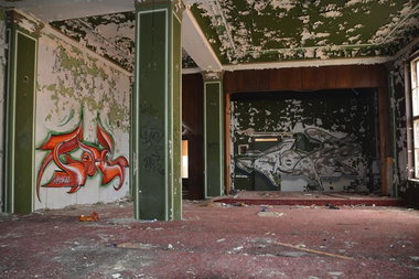 Graffiti Wall - Photo by noc - noc, spoare153, lostplace (2016)