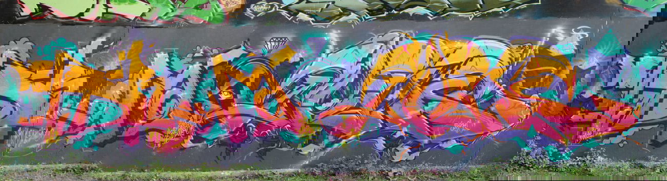 Graffiti Wall - Photo by noname77 - drum, zobe, nn (2014)