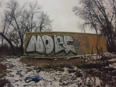 Graffiti Bombing - Photo by nope - nope, ftp (2013)