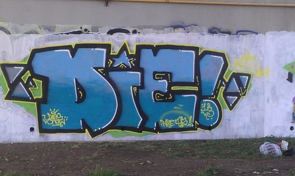 Graffiti Wall in Simferopol - Photo by note - die, note, heans
