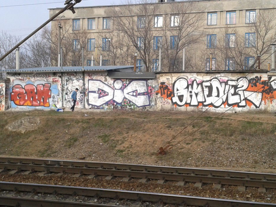 Graffiti Bombing - Photo by note - crew
