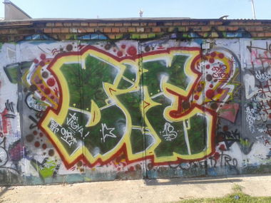 Graffiti Wall in Simferopol - Photo by note - narcotics, die, crew