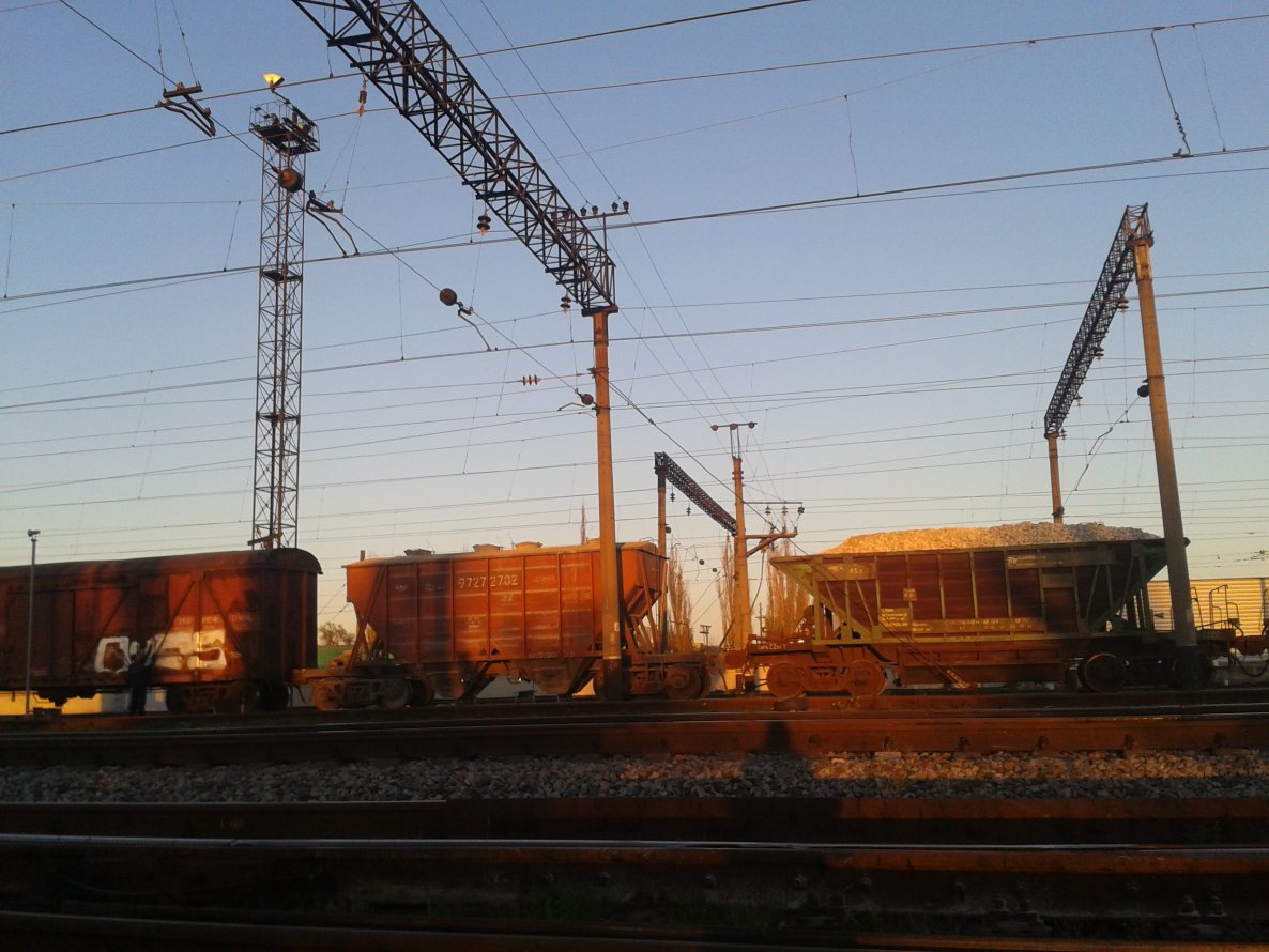 Graffiti Train - Photo by note - atmosphere, outside (2013)