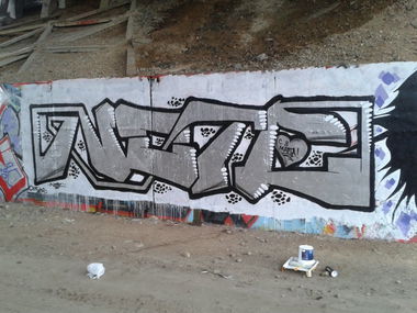 Graffiti Wall - Photo by note - note, outside, outs (2014)