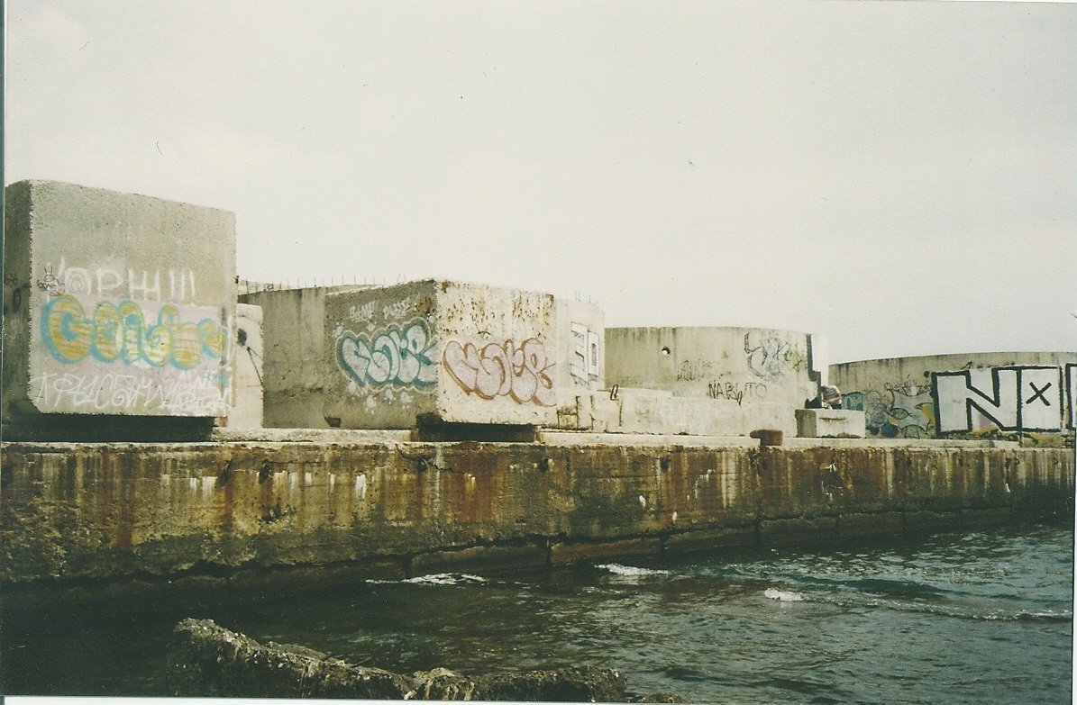 Graffiti Bombing - Photo by note - Note (2014)