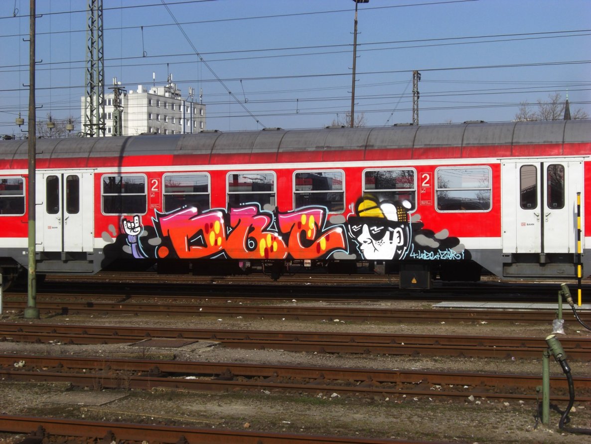 Graffiti Train - Photo by noxcuse3000plus