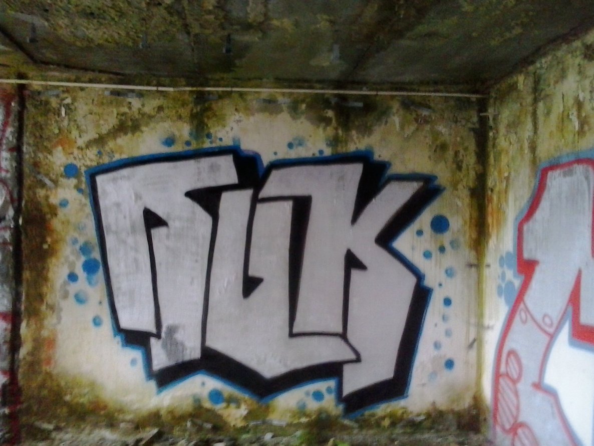 Graffiti Bombing in Warsaw - Photo by nuke - nuk, nuke, chrome (2014)