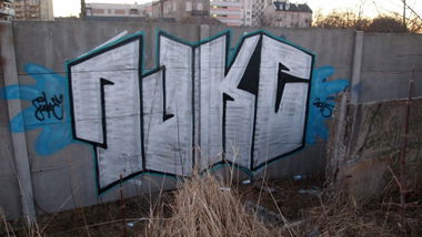 Graffiti Bombing - Photo by nuke - chrome, fast, nuke (2015)
