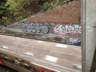 Graffiti Wall - Photo by nwo123 - ker, kaer
