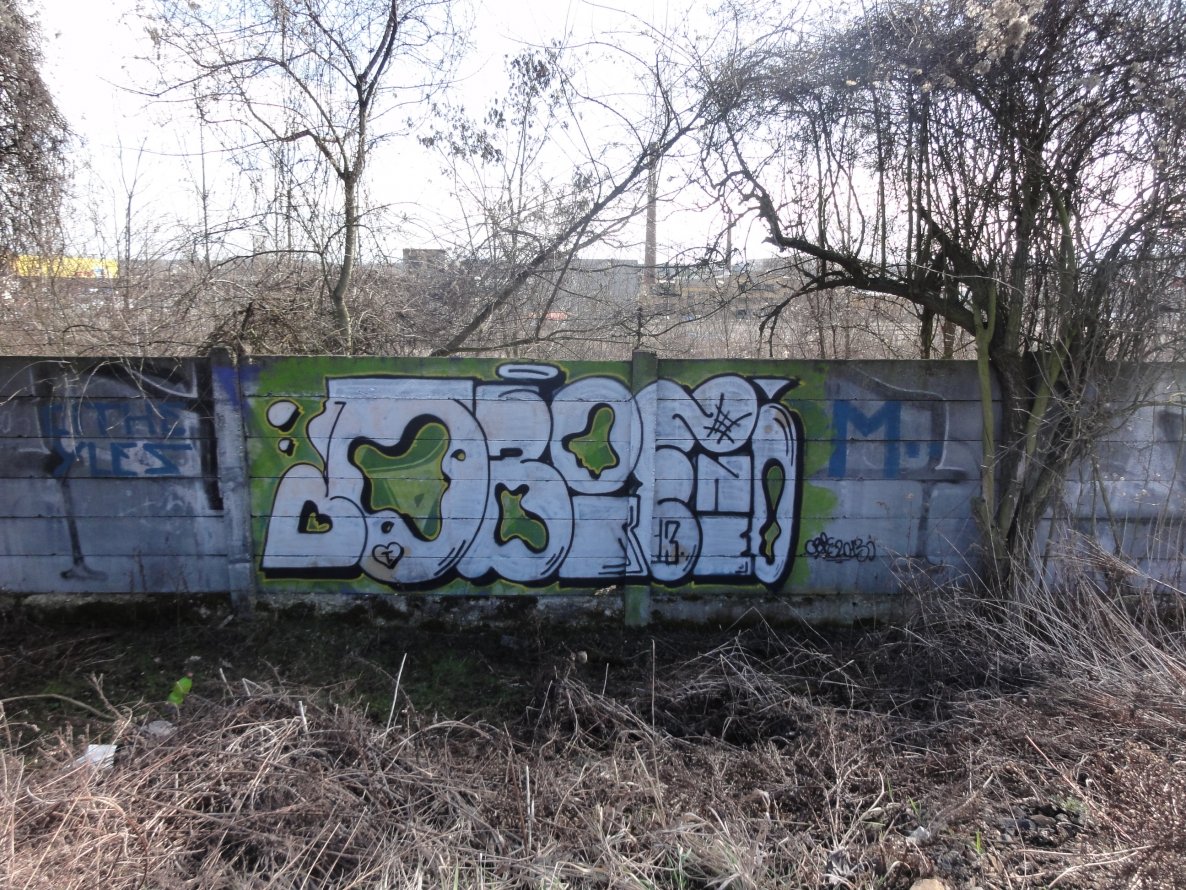 Graffiti Wall - Photo by obie - obie, praha (2013)