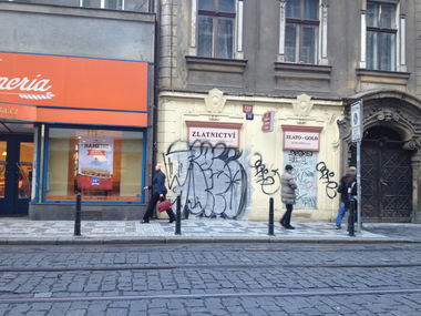 Graffiti Wall - Photo by obie