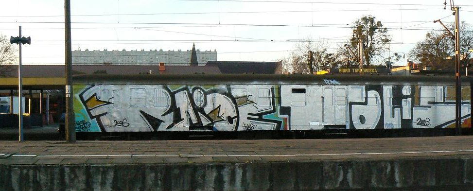 Graffiti Train in Bojszów - Photo by ohhgoodstuff