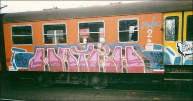 Graffiti Train in Warsaw - Photo by ohhgoodstuff
