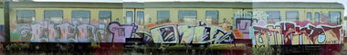 Graffiti Train in Ostrów - Photo by ohhgoodstuff - us, gt, tkac