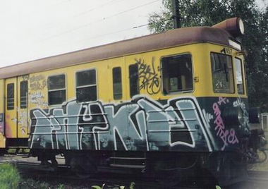 Graffiti Train in Katowice - Photo by ohhgoodstuff - phyke