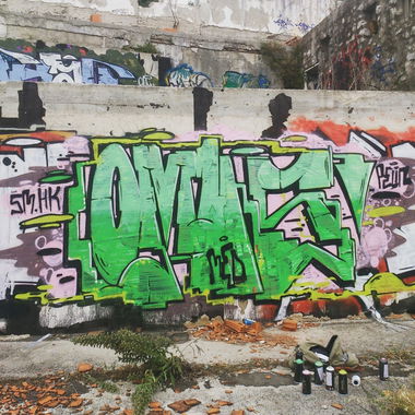 Graffiti Wall - Photo by okayone (2015)