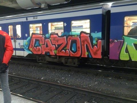 Graffiti Train in Wien - Photo by okeey - Line, Wien, Vienna