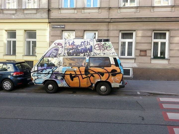Graffiti Artwork in Wien - Photo by okeey - Car, Van, Wien (2014)