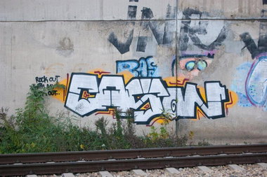 Graffiti Bombing in Wien - Photo by okeey - Cason