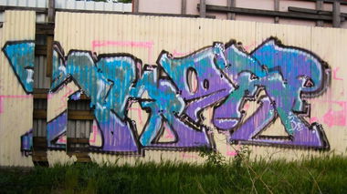 Graffiti Bombing in Wien - Photo by okeey - Wien, Vienna