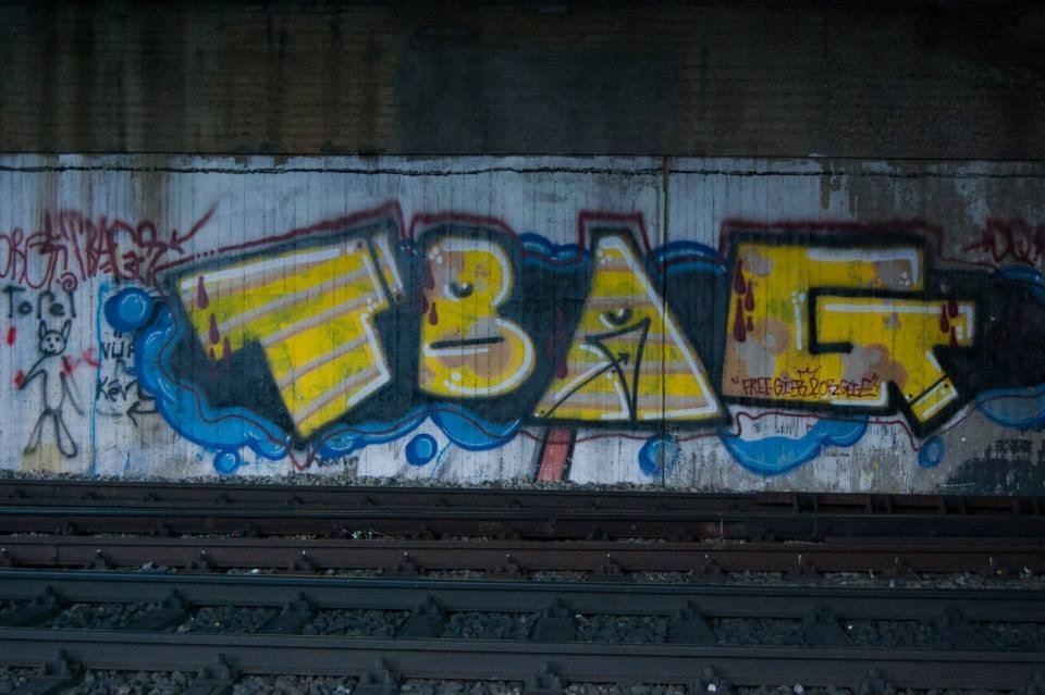 Graffiti Bombing in Wien - Photo by okeey - Tbag
