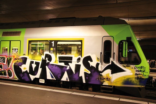 Graffiti Train - Photo by okeey - Curtis (2015)