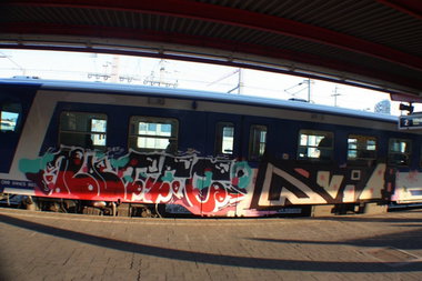 Graffiti Train in Wien - Photo by okeey - Trainbombing, Wien, Vienna (2014)