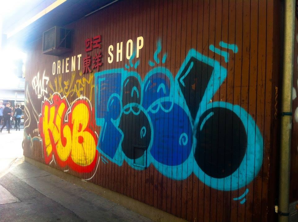 Graffiti Bombing in Wien - Photo by okeey - KGB, Feel