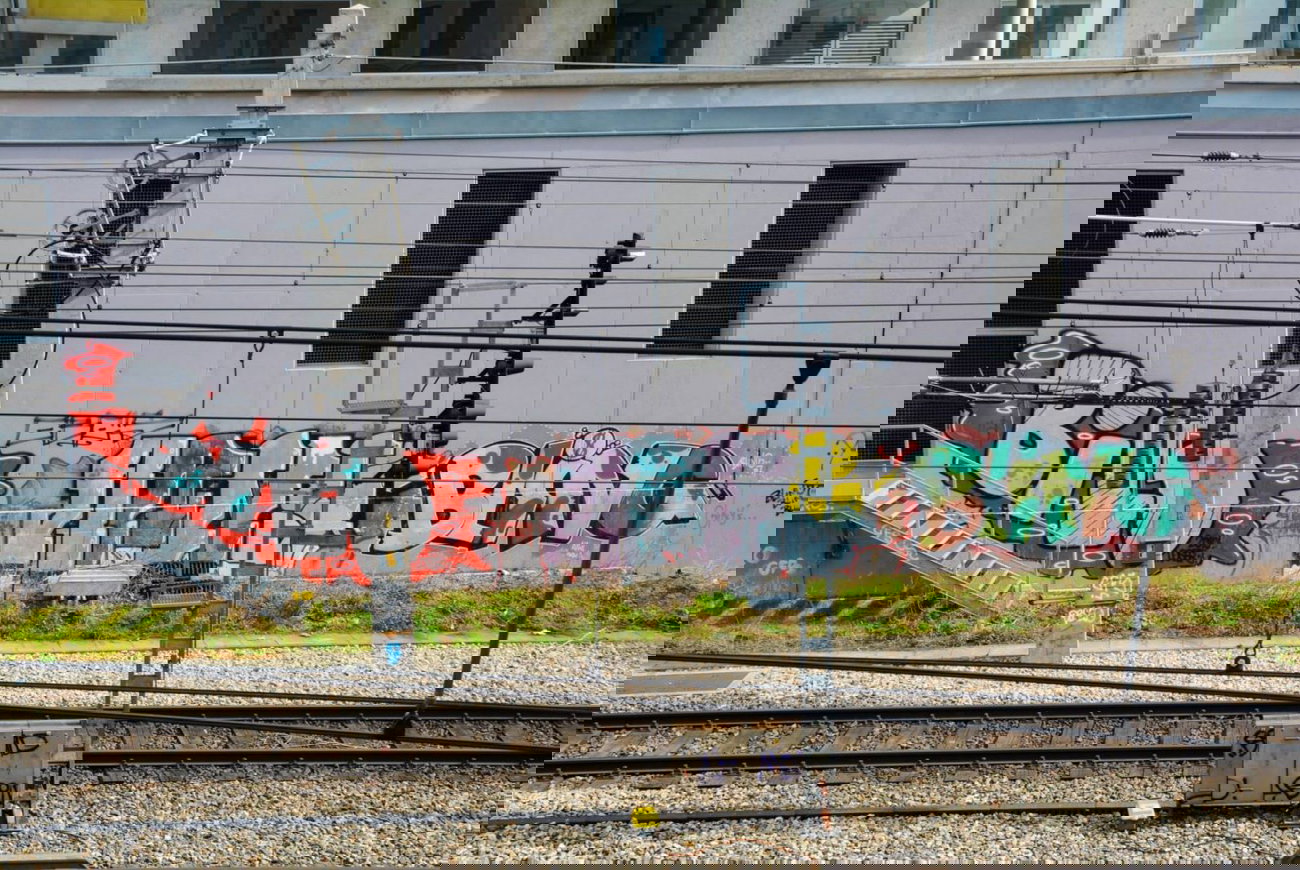 Graffiti Bombing - Photo by okeey - Bild