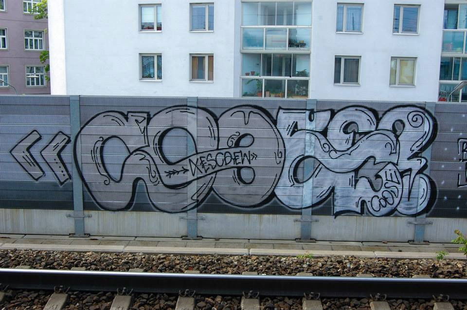Graffiti Bombing in Austria - Photo by okeey - Line, Wien, Austria