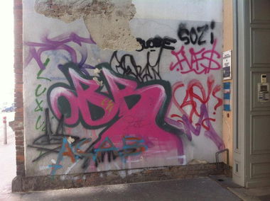 Graffiti Bombing in Wien - Photo by okeey - Wien, Vienna