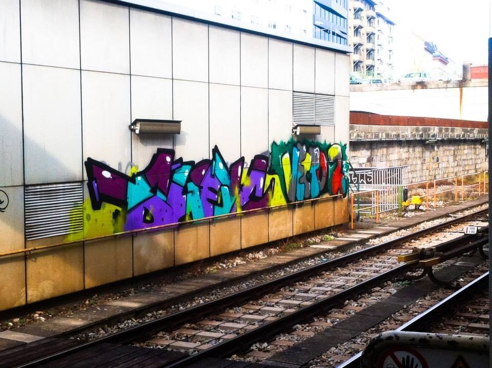 Graffiti Bombing in Wien - Photo by okeey - Bhek