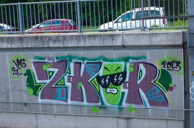 Graffiti Bombing in Austria - Photo by okeey - zkor, Line, Wien