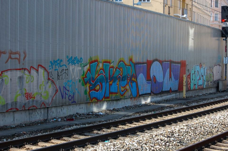 Graffiti Bombing in Austria - Photo by okeey - Line, Wien, Austria