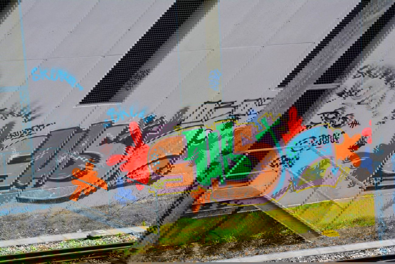 Graffiti Bombing in Wien - Photo by okeey - Substi